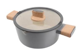 Title: (103/9H) Simplicity 7 Piece Pan Set. 1x 28cm Stock Pot With Lid RRP £25. 1x 24cm Stock Pot