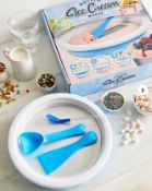 Title: (188/6F) 9x Items. 7x Treat Factory Rolled Ice Cream Maker RRP £30 Each. 2x Candy Grabber RRP