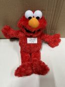 Tickle me Elmo. RRP £40 - GRADE U