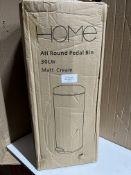 AH Round pedal bin 30 Litre Matt cream. RRP £30 - GRADE U