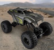 (137/10A) Lot RRP £168 Ð 2x Items. 1x CMJ Cars Rock Crawler RC RRP £99. 1x FTX Comet Off Road Bug...