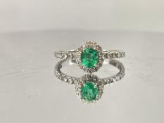 Beautiful Natural Emerald With Natural Diamonds & 18kGold