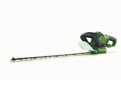 (17/Mez/1D) Lot RRP £130. 2x Powerbase 66cm 710W Electric Hedge Trimmer RRP £65 Each.