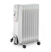 (5/Mez/1C) Lot RRP £135. 2x Items. 1x Arlec Oil Filled 9 Fin Radiator 2000W RRP £60. 1x Mistral 1...