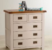 (9/Mez) RRP £549.99. Kemble Rustic Oak And Painted 3+2 Drawer Chest.