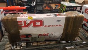 (137/R8) RRP £80. Evo Electric Scooter Red/White. (Unit Has Return To Manufacturer Sticker).
