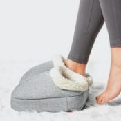 (167/5A) Lot RRP £135. 3x Sharper Image Heated Foot Massager RRP £45 Each. (All Units Have Return...