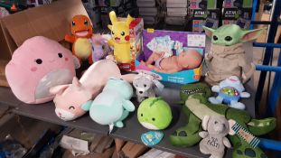 (256/7J) Lot RRP £150 Ð 13x Toys Items. To Include 1x Mattel Star Wars The Child Baby Yoda Plush...