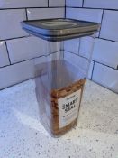 Large New Food Containers and Tupperware