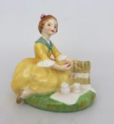 Royal Doulton Figurine Picnic HN 2308