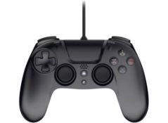 (46/6G) Lot RRP £140. 7x Gioteck PS4/PC Wired Controllers RRP £20 Each. 3x Light Blue. 1x Dark Bl...