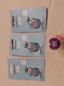 PIP PIN BADGES FROM PAPERCHASE X 30 RRP £90