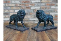 Set of 2 Lions
