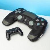 (135/7A) Lot RRP £148. 9x Items. 5x Sony Playstation Controller Cushion RRP £16 Each. 1x Xbox Ach...