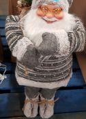 (54/7M) 2x Christmas Deco Items. 1x Nordic Standing Santa Grey RRP £30. 1x Penguin Novelty Mains