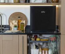 (8/6D) RRP £140. Kuhla Freestanding Table Top Black Fridge. (Sealed Unit Opened For Photo.