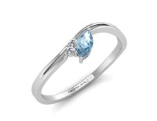 9ct White Gold Fancy Cluster Diamond And Blue Topaz Ring 0.03 Carats