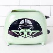 Title: (174/5P) Lot RRP £190 5x Items. 1x Star Wars Mandalorian The Child 2 Slice Toaster RRP £40.