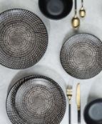 Title: (98/Mez/1C) RRP £90. Waterside 24 Piece Black & White Pad Printing Dinner Set.Description: (