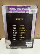 Global Gizmos Retro Peg Memo Board Grade U - RRP £10.99.