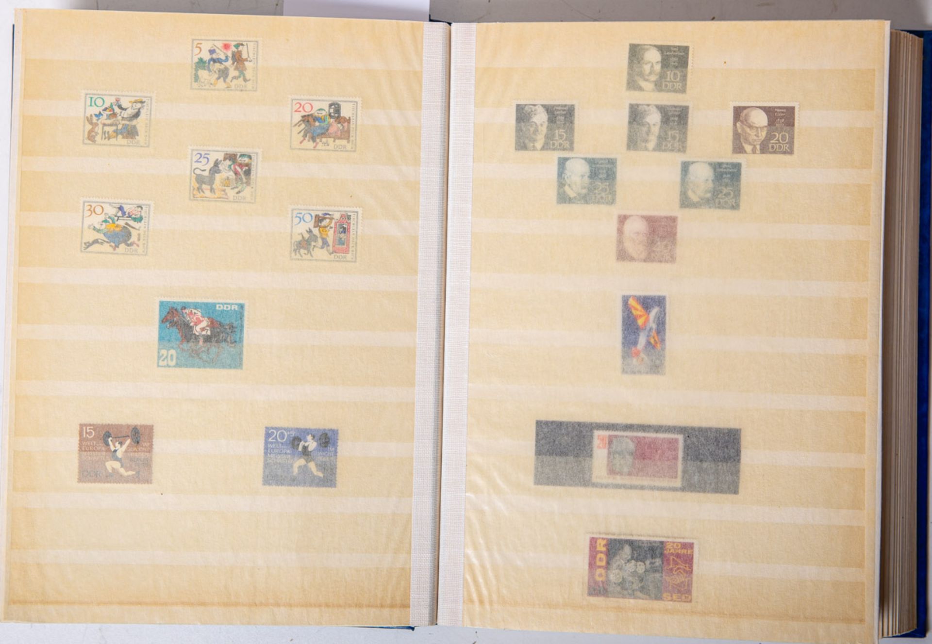 Briefmarkenalbum
