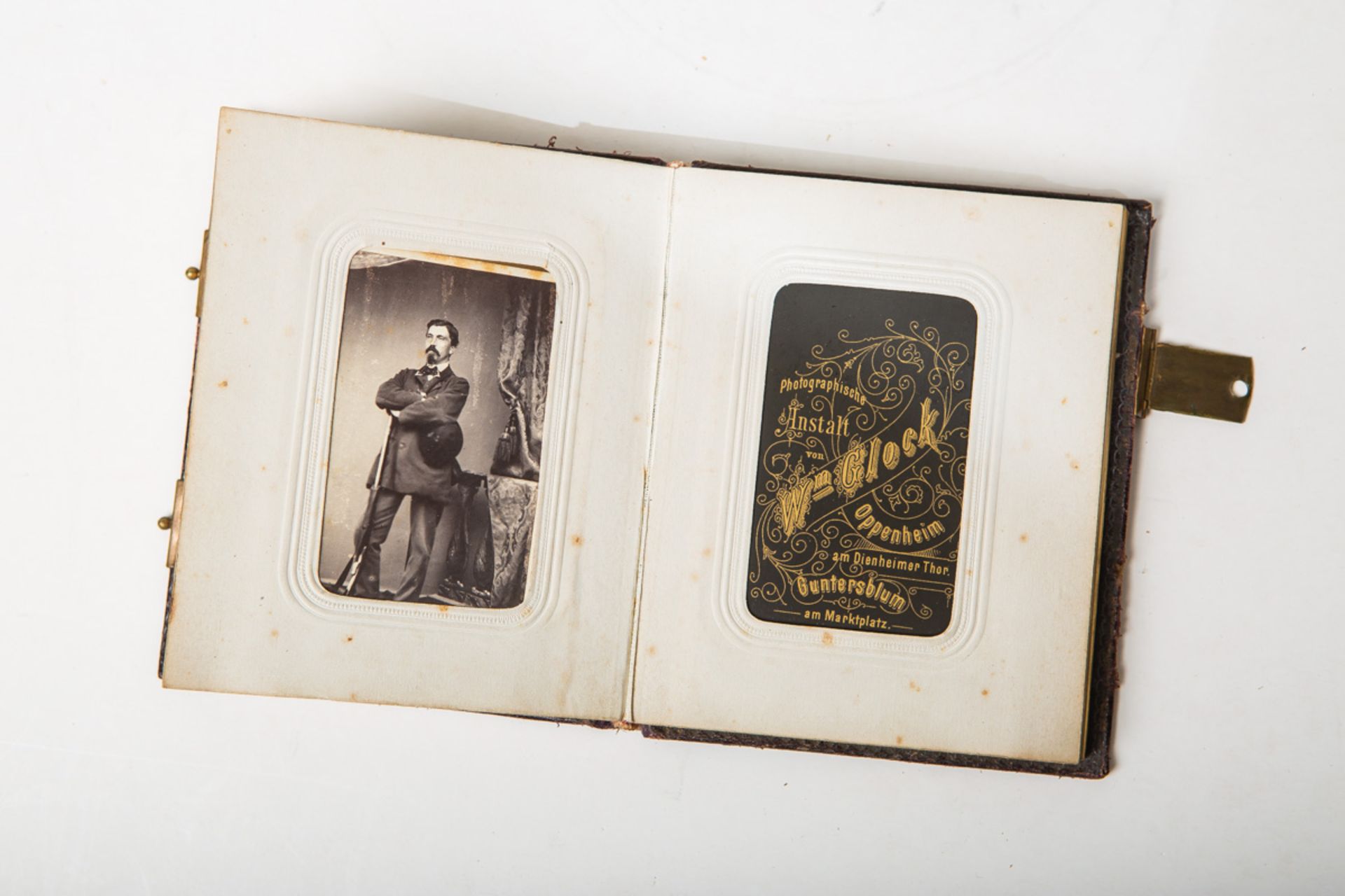 Historisches Fotoalbum (19. Jh.) - Bild 2 aus 2