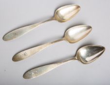 3-teiliges Set von Löffeln 12 Lot Silber (19. Jh.)