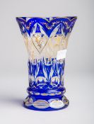 Vase (Schlesien o. Böhmen, um 1870)