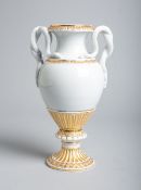 Schlangenhenkelvase (Meissen, 1. Wahl, Knaufzeit)