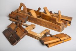 22-teilige Sammlung alter Profilhobel (Deutschland/England, 20. Jh.)