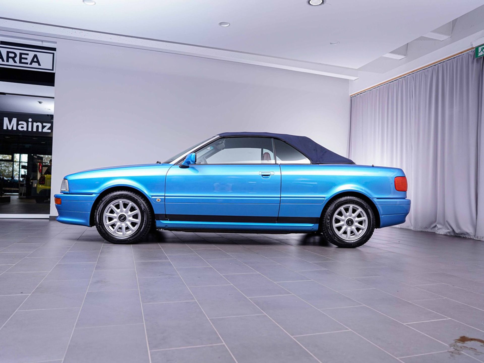 Audi 80 Cabriolet (2,6l) - Bild 3 aus 11