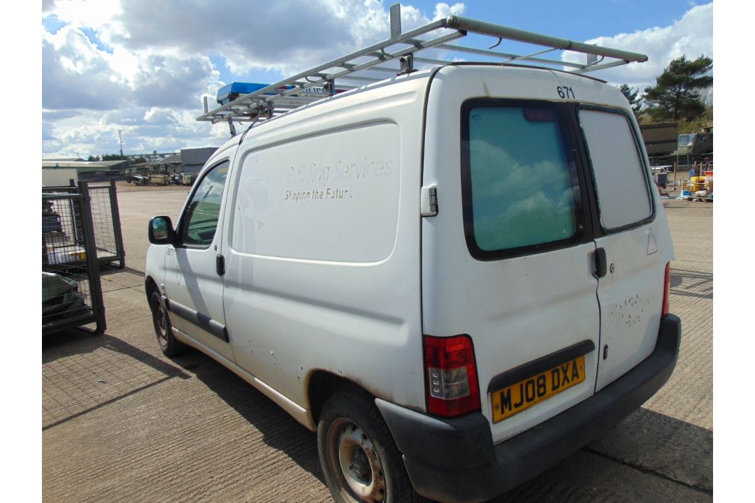 2008 Peugeot DDi Diesel Panel Van - Image 5 of 9