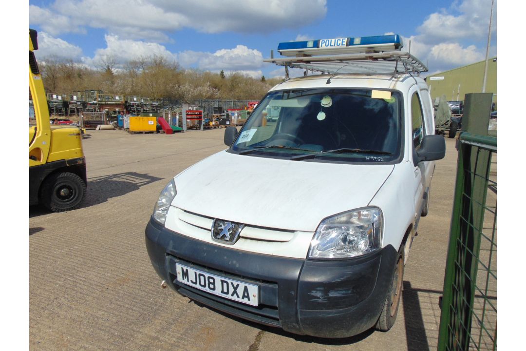 2008 Peugeot DDi Diesel Panel Van - Image 2 of 9