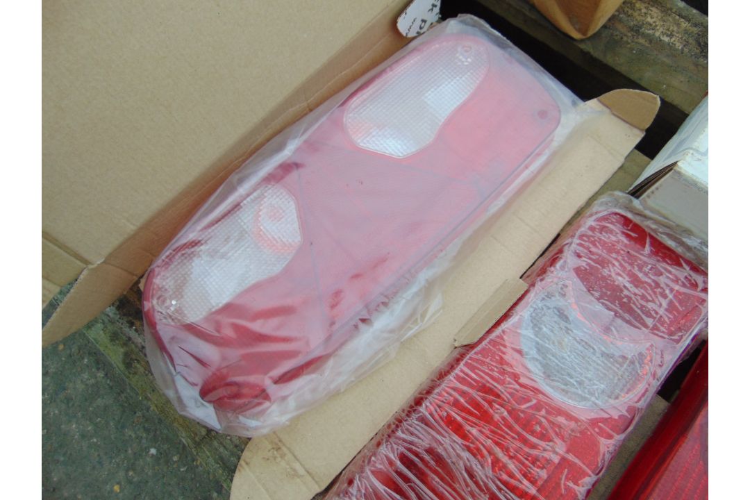 Mixed HGV Light Lenses and Switch Assys - Image 4 of 8