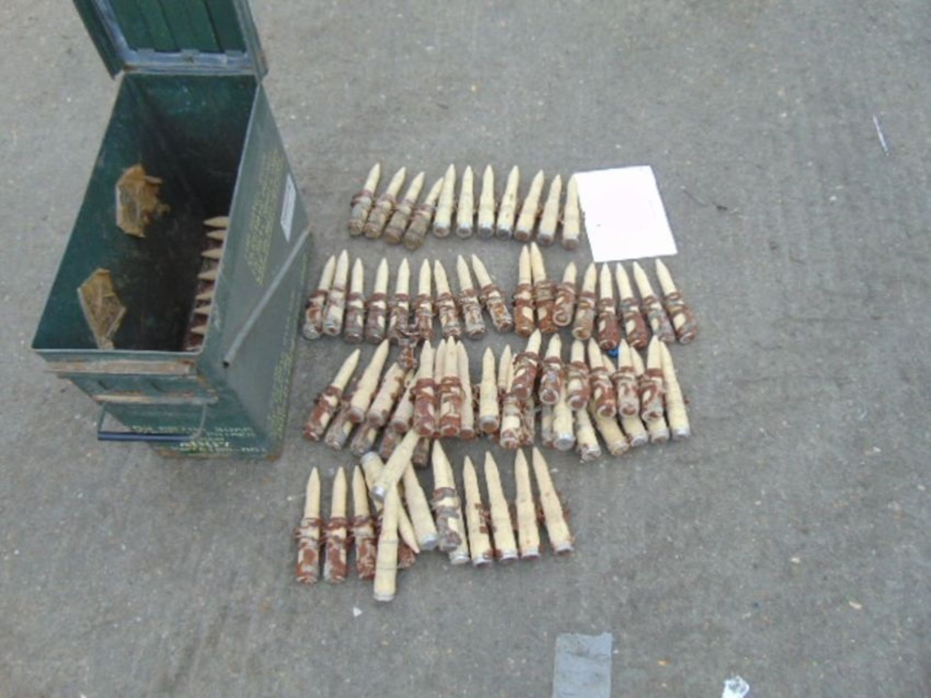 Very Rare AMMO Box containing 85 Dummy 20 mm Shells in Links as shown - Image 2 of 6