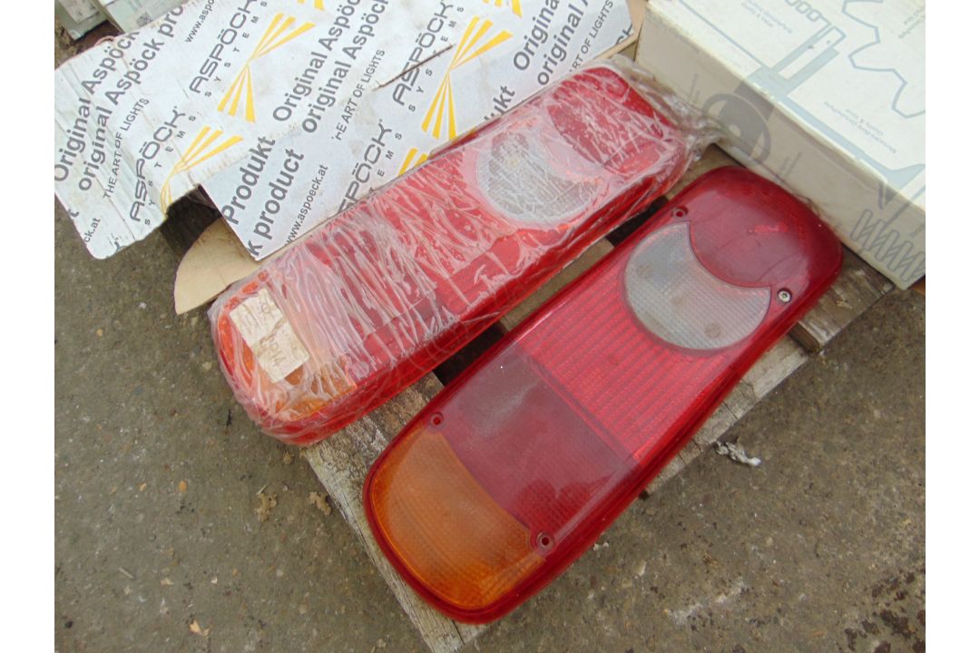 Mixed HGV Light Lenses and Switch Assys - Image 3 of 8