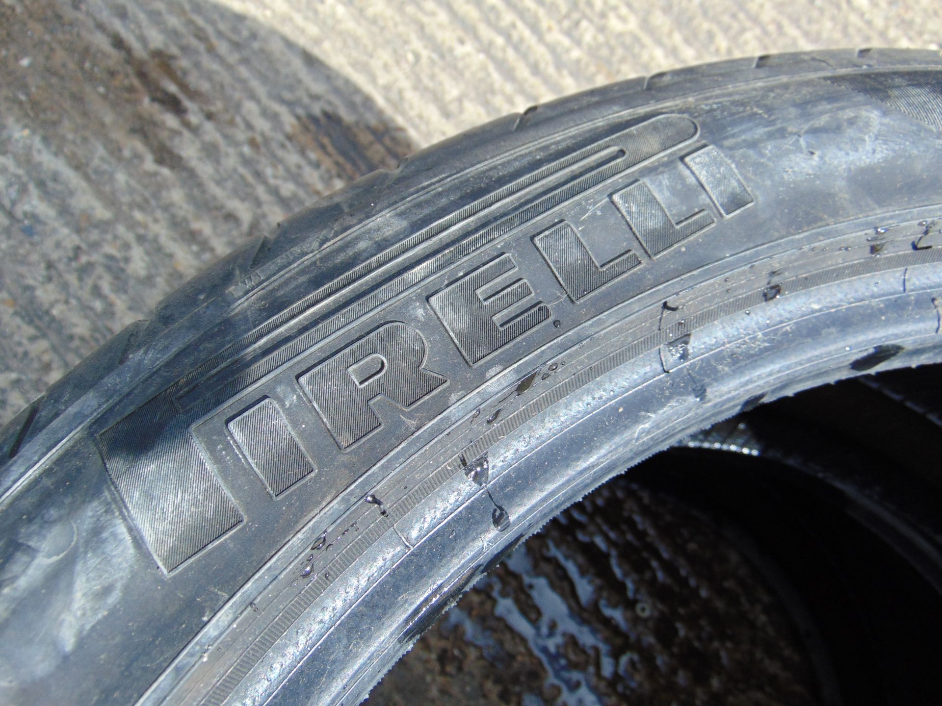 2x Pirelli P Zero 225/40 ZR19 96W Tyres - Image 4 of 6