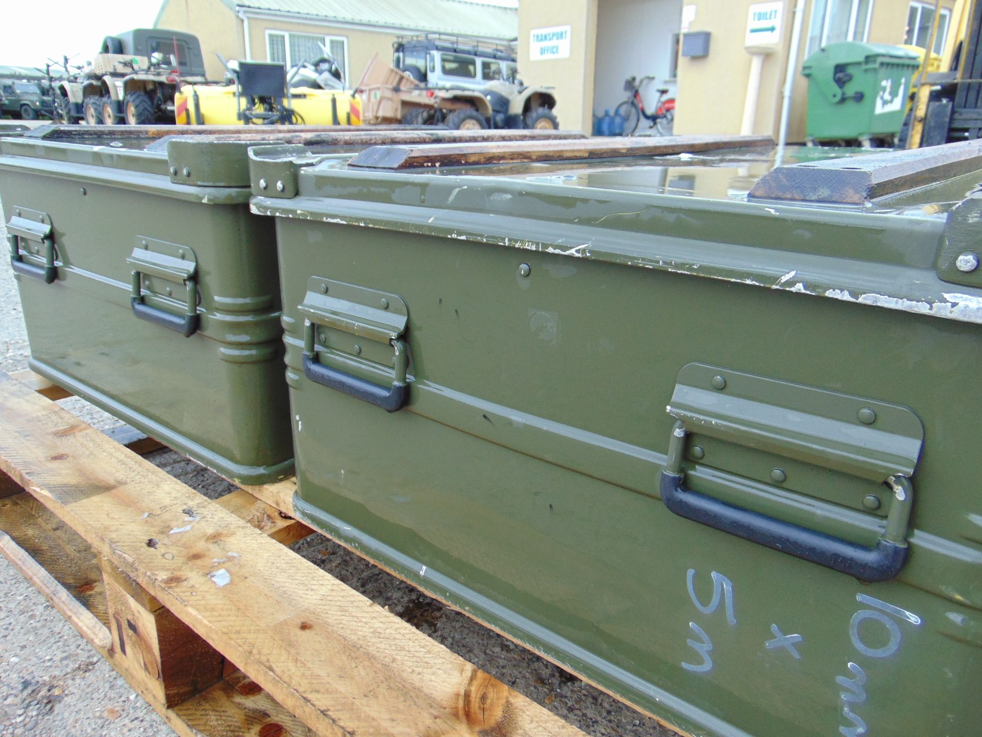 2x Aluminium Zarges Transit Cases - Image 7 of 11