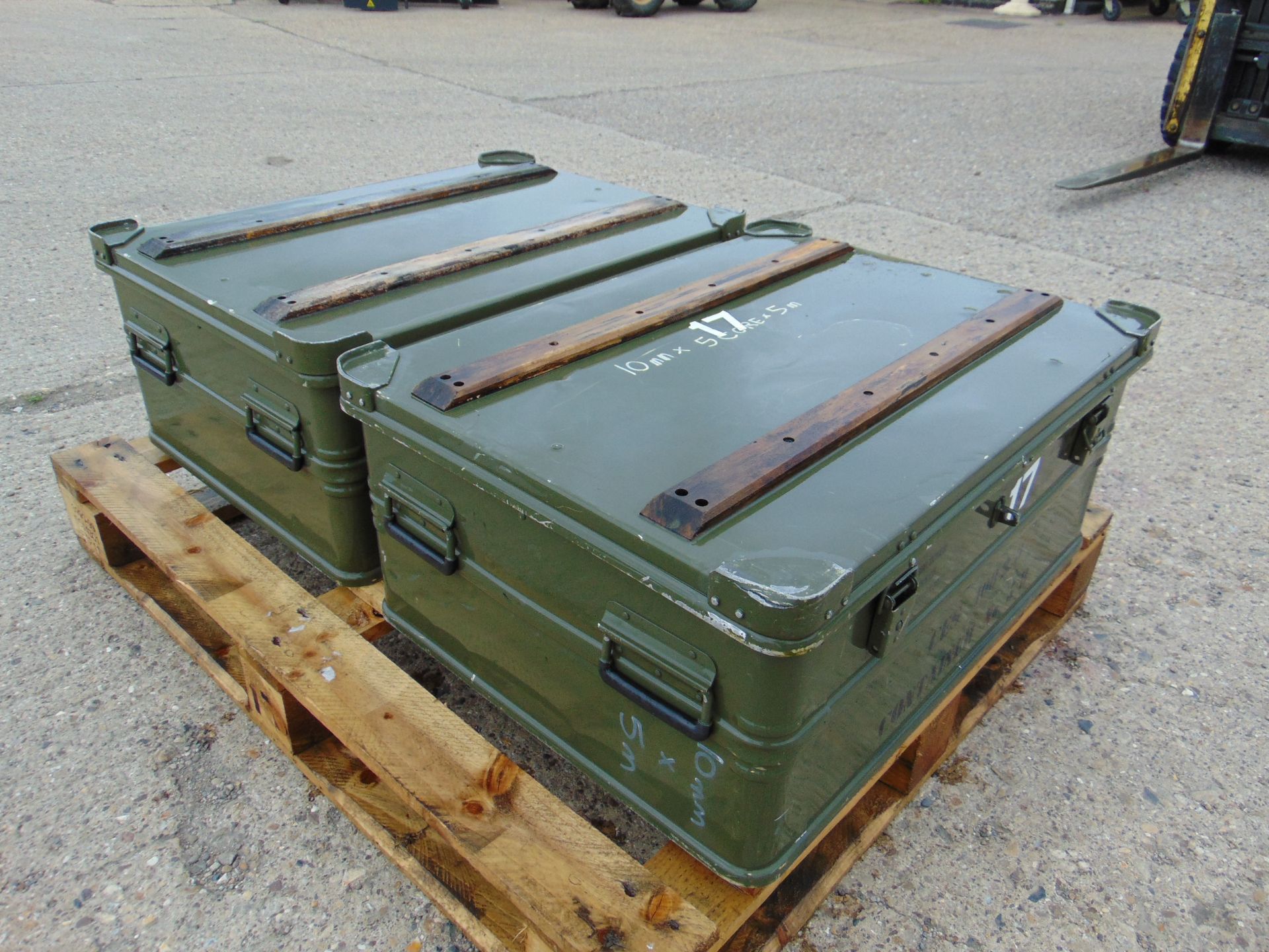 2x Aluminium Zarges Transit Cases - Image 2 of 11