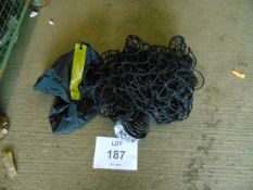 New and unissued Load Tamer Vehicle Cargo Serving net c/w Transit Bag Clips etc, Approx 6ft x 6 ft