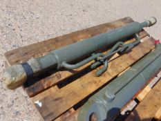 New Unissued 105cms Hydraulic Boom Ram as shown