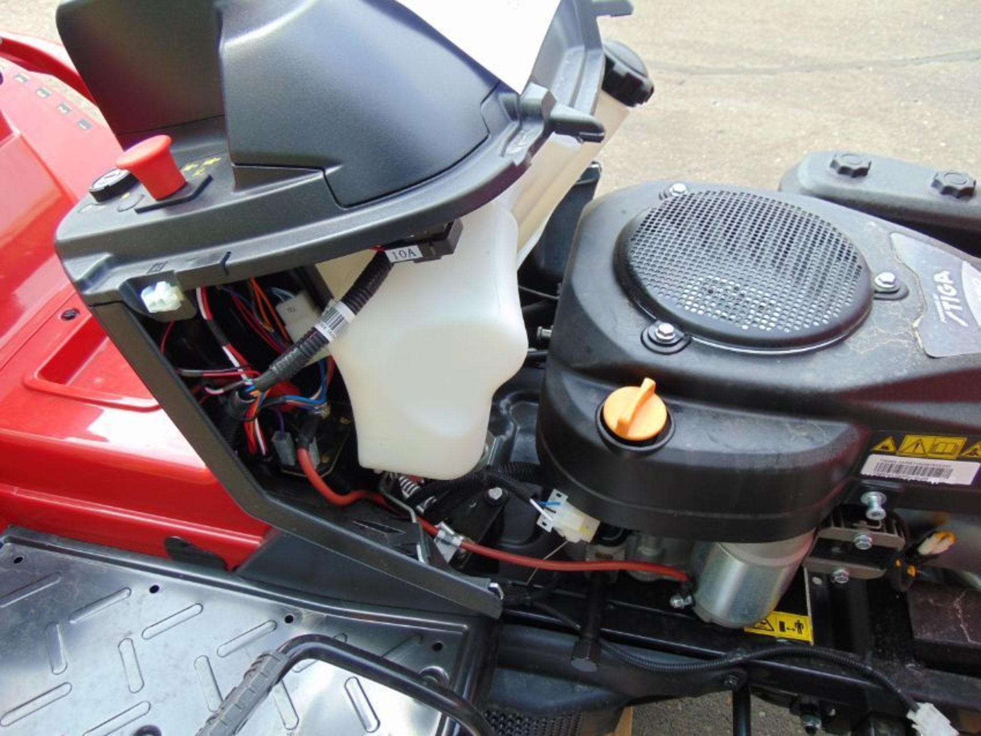 New Unused Mountfiled T38M-SD Garden Tractor Ride On Lawn Mower STIGA ST450 Engine - Image 20 of 20