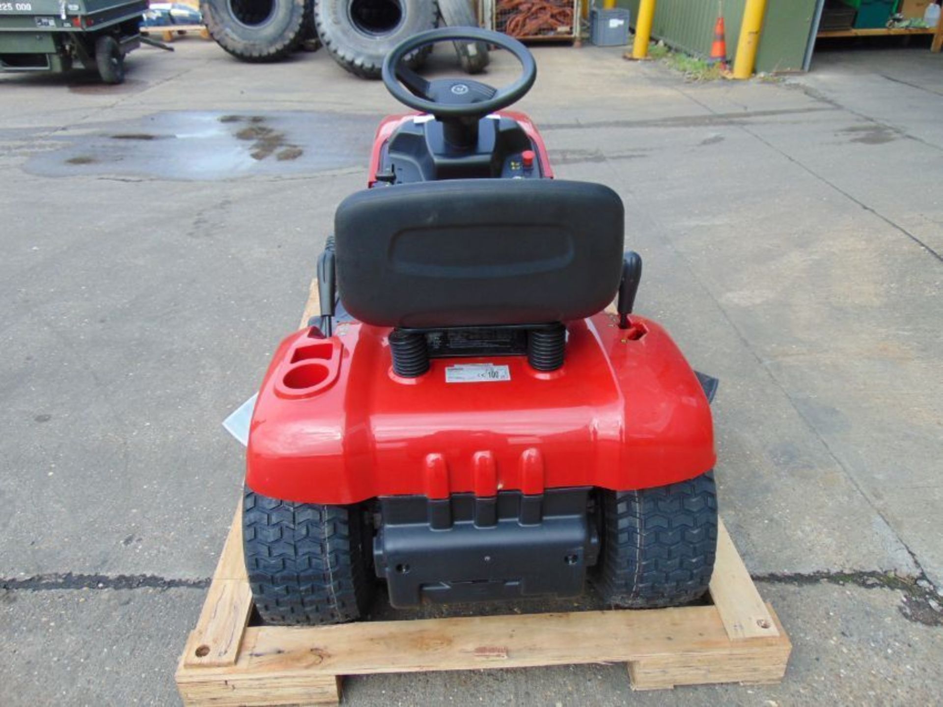 New Unused Mountfiled T38M-SD Garden Tractor Ride On Lawn Mower STIGA ST450 Engine - Image 7 of 20