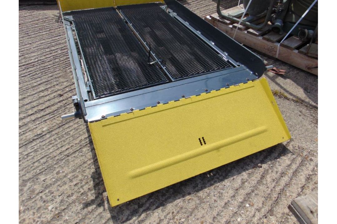 Vehicle Loading Ramp - Image 2 of 5
