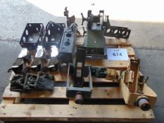 Machine Gun Pintles etc As shown 1 x pallet