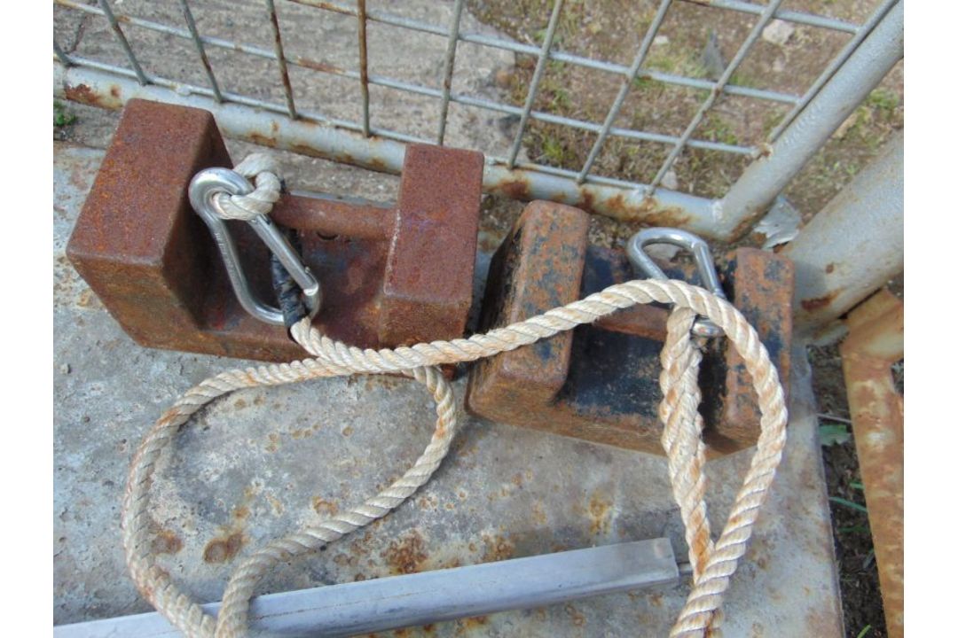 4x Anchors - Image 3 of 3