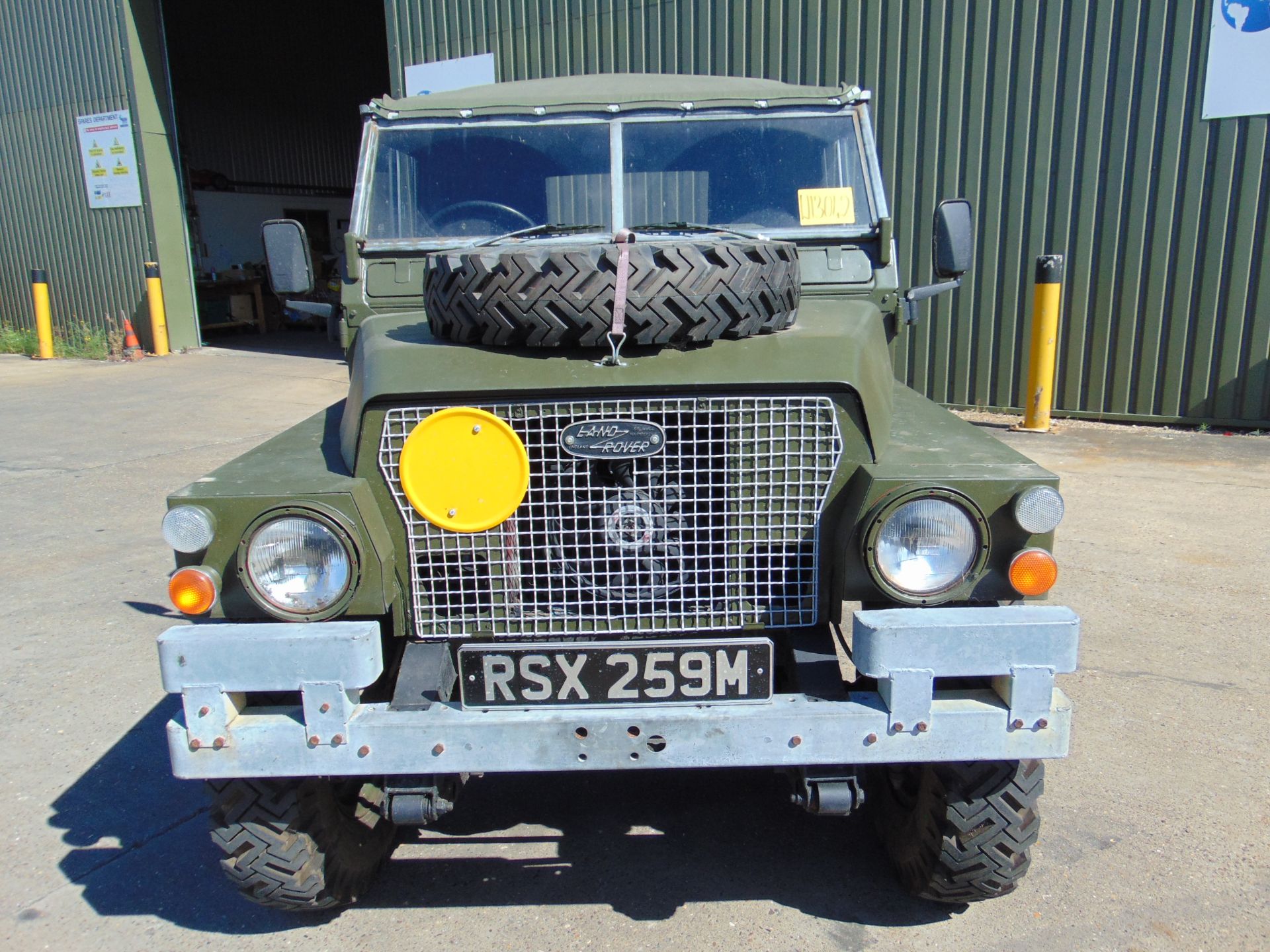Land Rover 1/2 Ton Lightweight Petrol - Image 2 of 40
