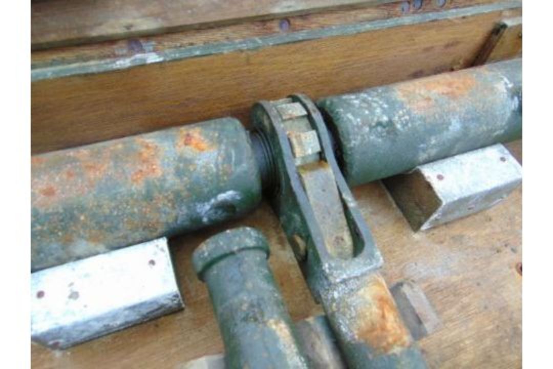Pair of Heavy Duty Ratchet Jacks - Image 3 of 5