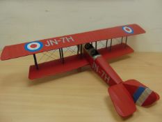 BEAUTIFUL SCALE MODEL OF A CURTISS JENNY WWI AERO PLANE