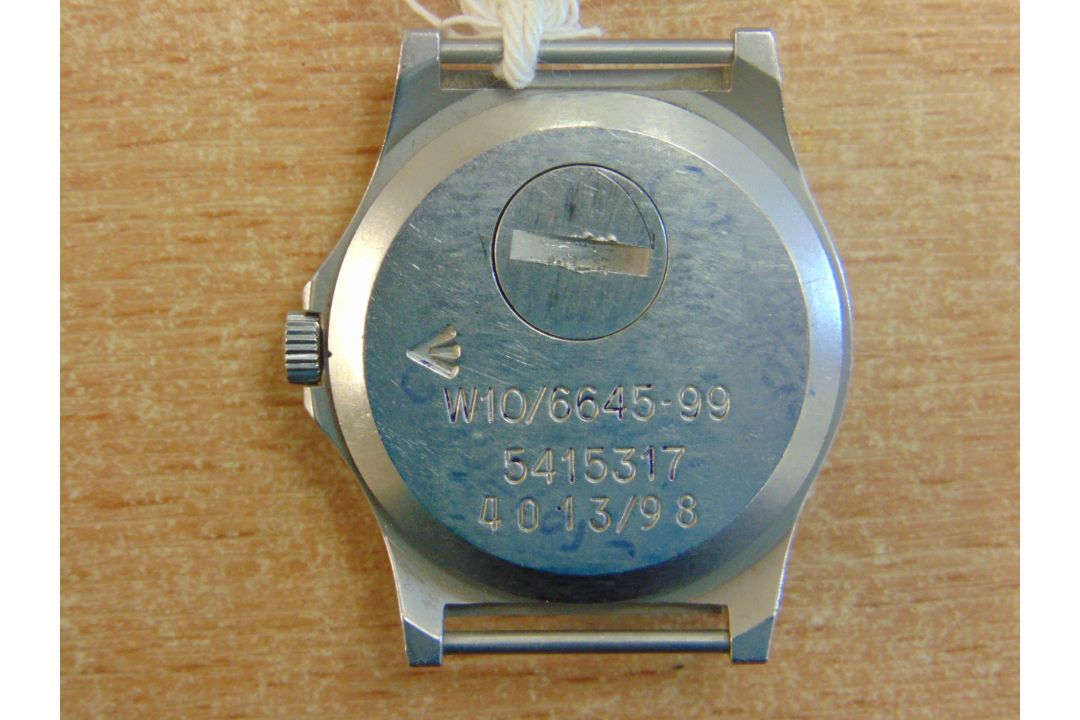 CWC W10 BRITISH ARMY SERVICE WATCH NATO MARKS DATE 1998 - Image 3 of 4